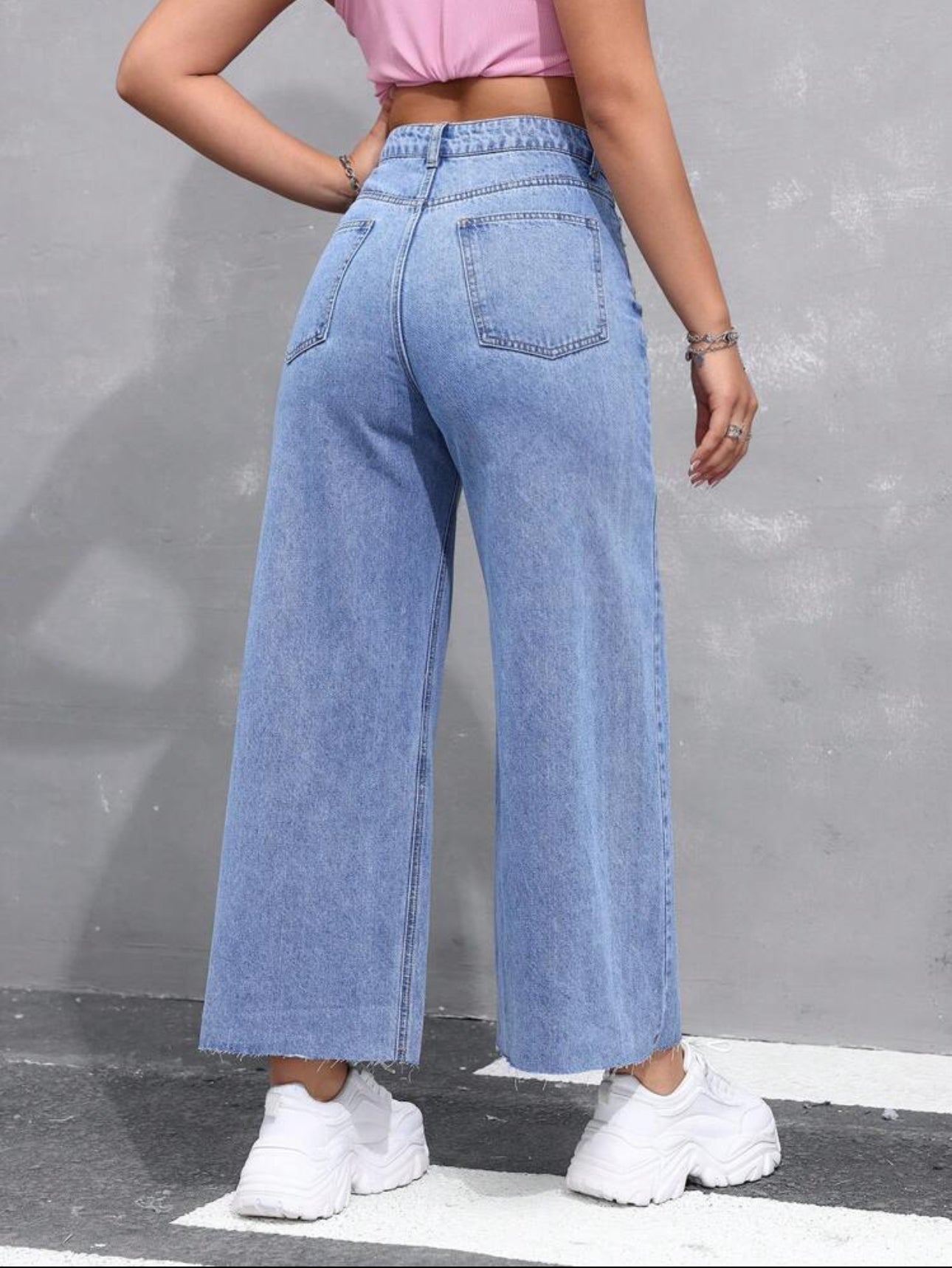 Pantalón mom jeans