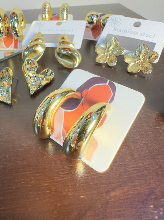 Pendientes al estilo minimalista