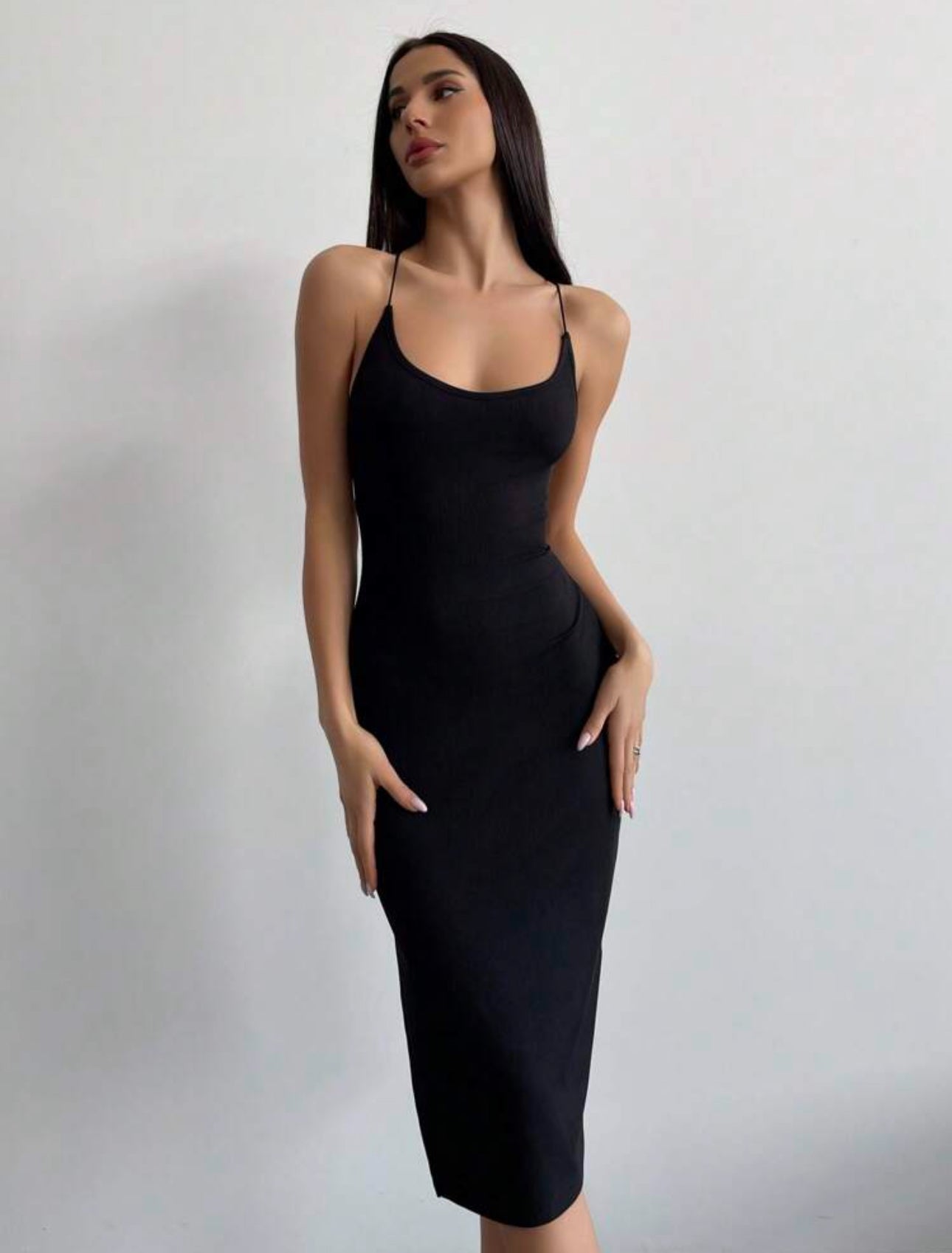 Vestido clásico de espalda descubierta